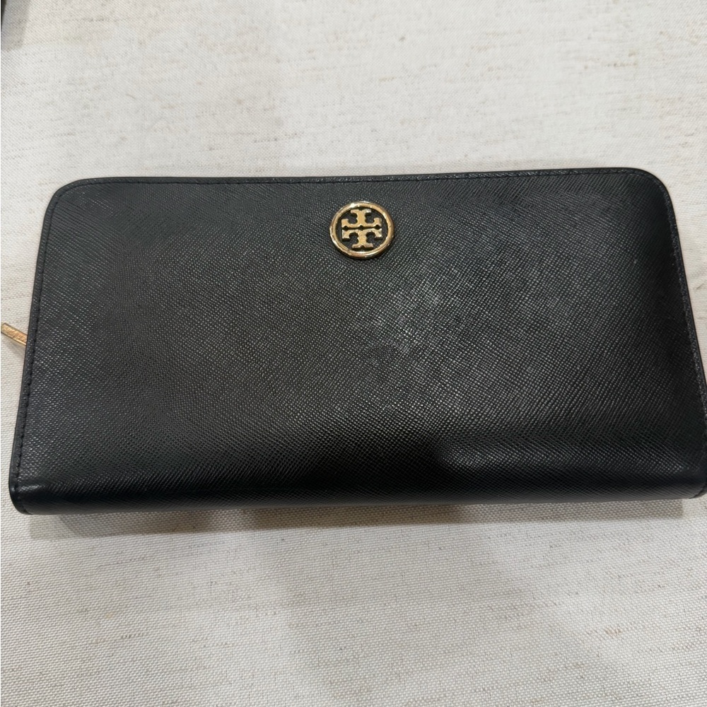Tory Burch Black Leather Zip-Around Wallet with Gold Emblem